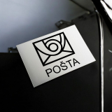 Tabuľka Pošta — samolepiace akrylátové označenie poštovej schránky 10×7 cm