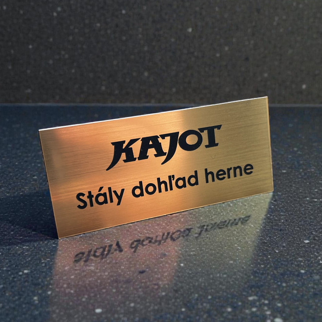 Magnetická menovka pre herňu