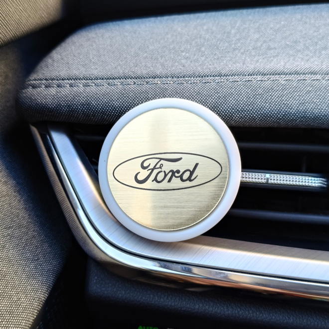 Osviežovač vzduchu Ford biely