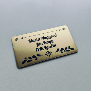 Menovka Folk 2 — samolepiaca akrylátová menovka s ľudovým motívom 12,3×6,8 cm